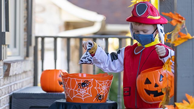 Alabama NewsCenter — Trick or treat? Stay safe this Halloween by following these simple steps