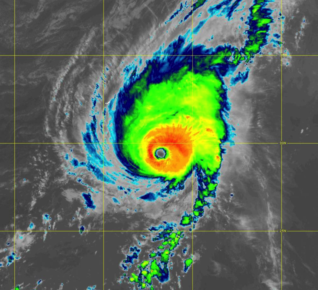 Hurricane Hunter Aircraft Shows That Sam Continues to Maintain Category 4 Strength