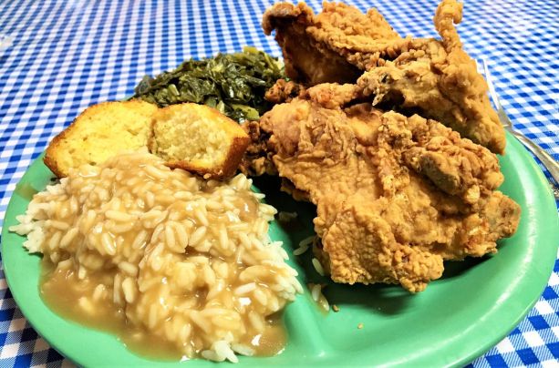 Alabama NewsCenter — Five must-try fried chicken plates in Alabama