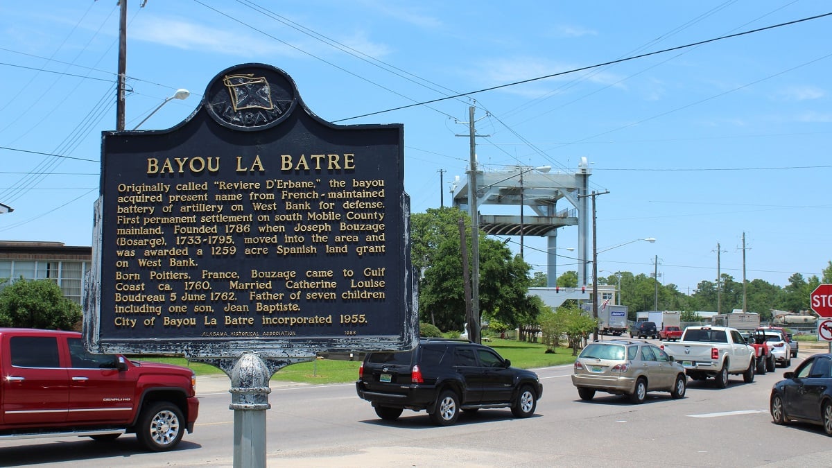 Alabama NewsCenter — Why you should visit Bayou La Batre, the Seafood Capital of Alabama