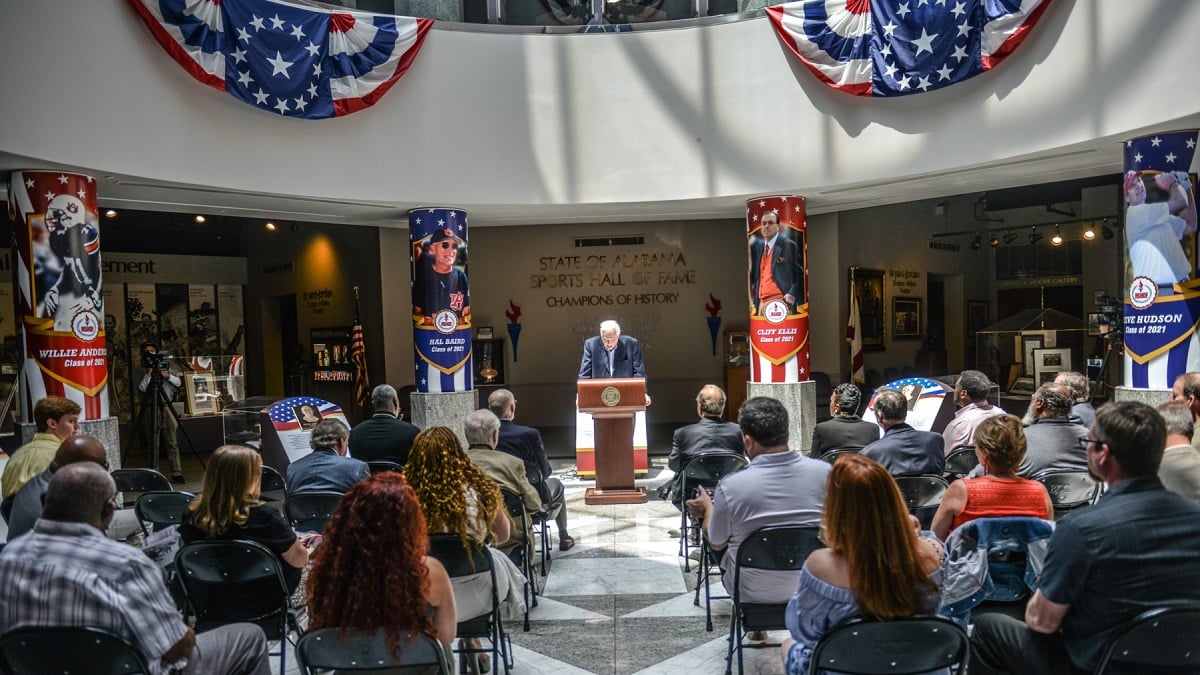 Alabama NewsCenter — Alabama Sports Hall of Fame selects eight for Class of 2022