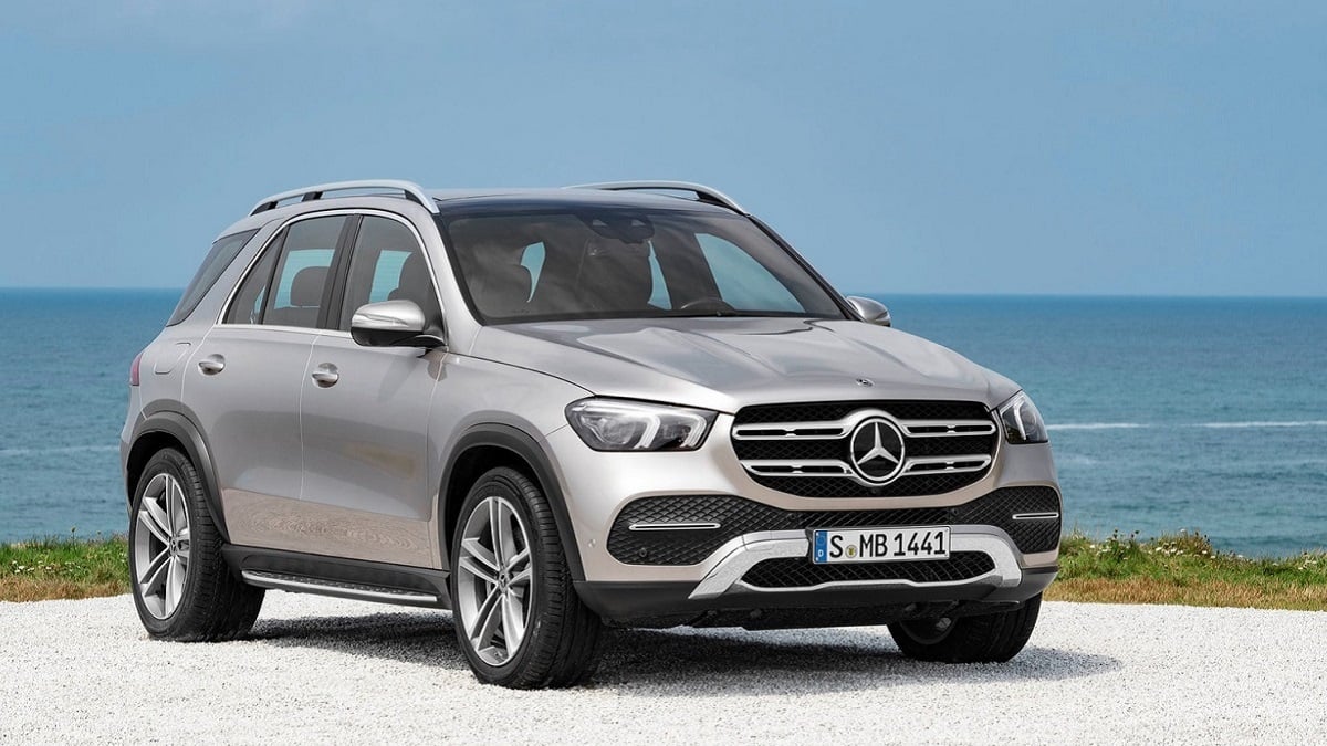 Alabama NewsCenter — Donated Mercedes SUVs add horsepower to auto training programs in Alabama schools