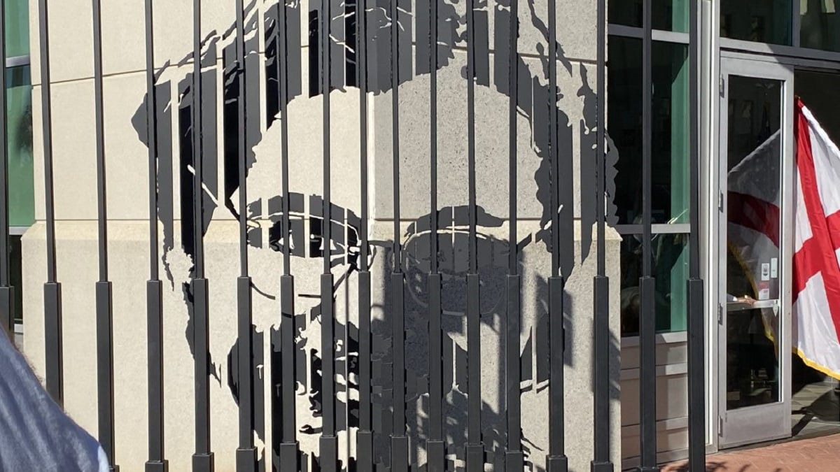 Alabama NewsCenter — Rosa Parks artwork unveiled at Montgomery museum