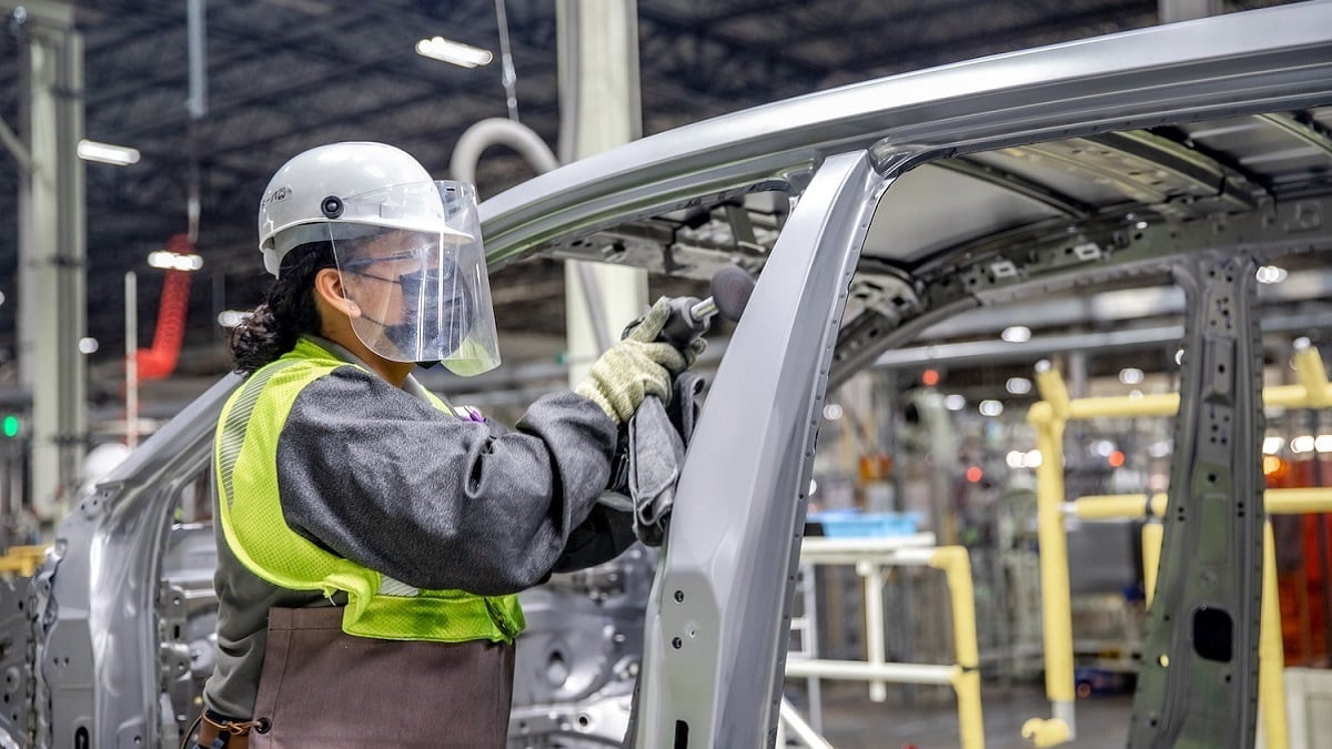 Alabama NewsCenter — Mazda Toyota Manufacturing marks production launch of Mazda CX-50