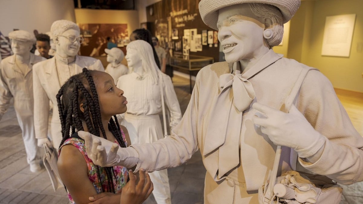 Alabama NewsCenter — Birmingham Civil Rights National Monument receives grant for field trips for local fourth graders