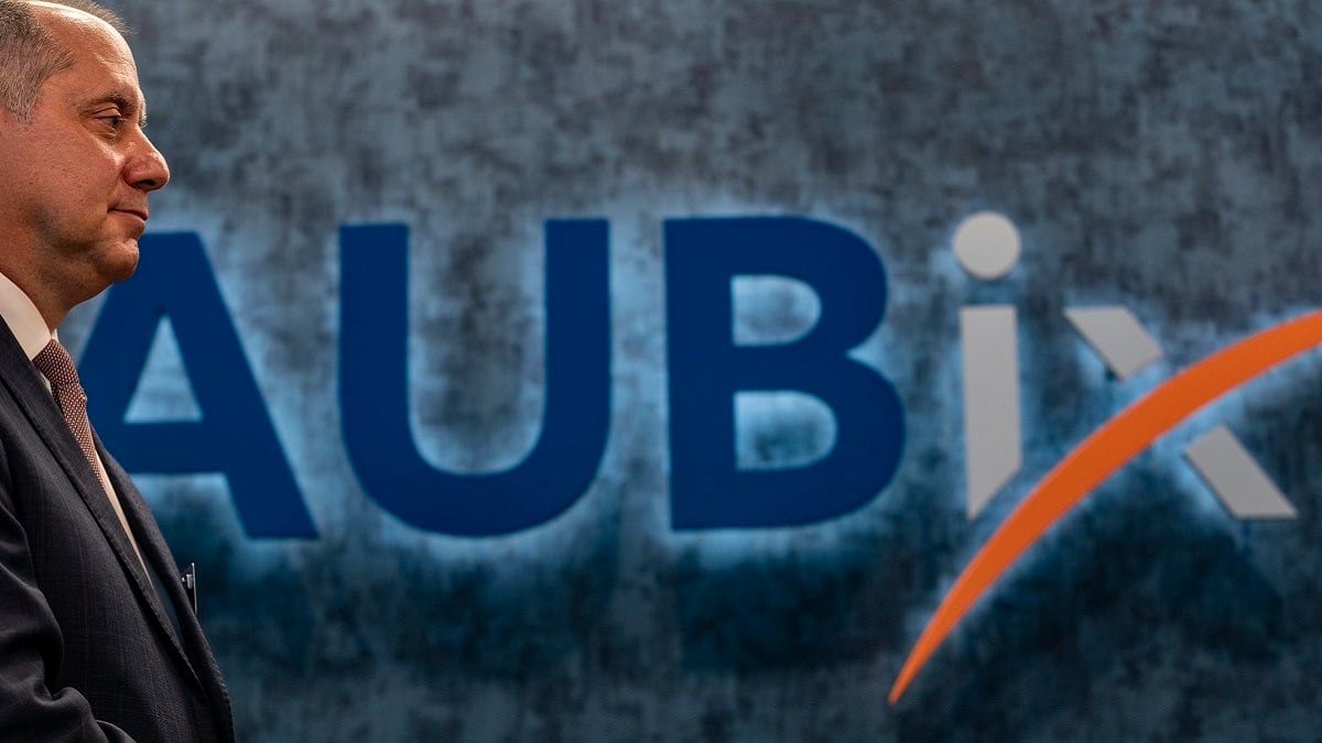 Alabama NewsCenter — $120 million AUBix data center opens in Auburn as high-tech catalyst