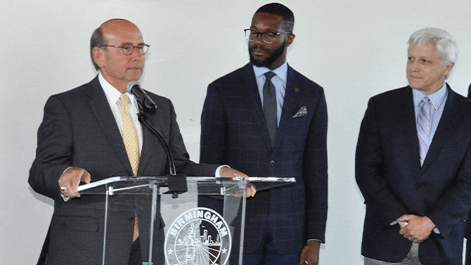 Alabama NewsCenter — Birmingham Mayor Woodfin, Hoover Mayor Brocato partner for progress