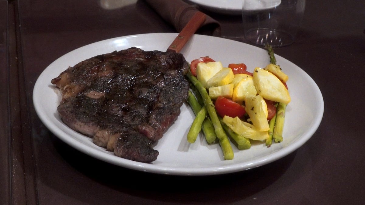 Alabama NewsCenter — Tally-Ho Ribeye one of 100 Dishes to Eat in Alabama