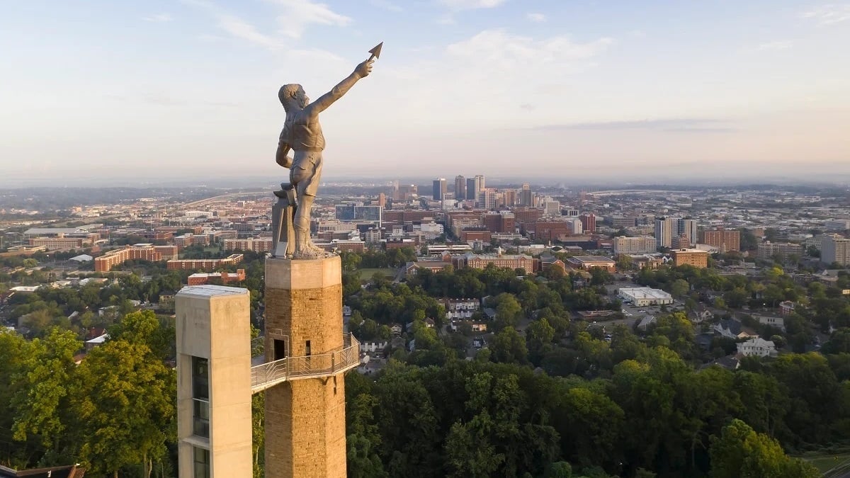 Alabama NewsCenter — Report: Tourists spent estimated $2.2 billion in Alabama’s Jefferson County last year