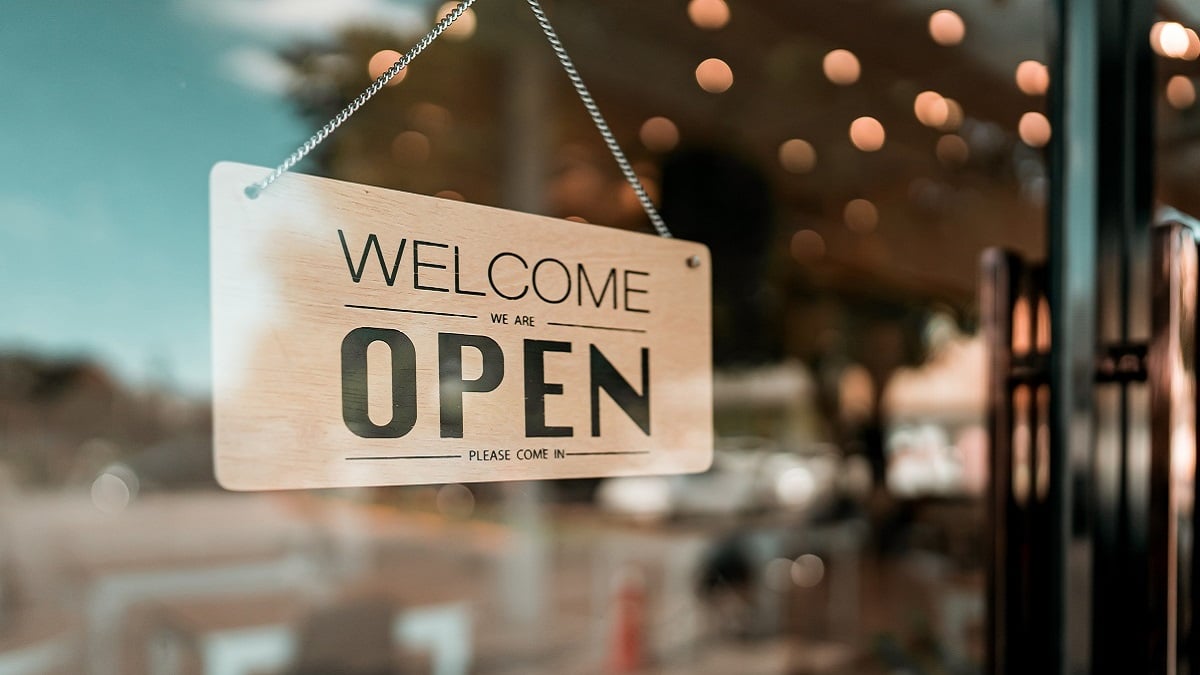 Alabama NewsCenter — Commerce Department teams for updated primer on starting a small business in Alabama