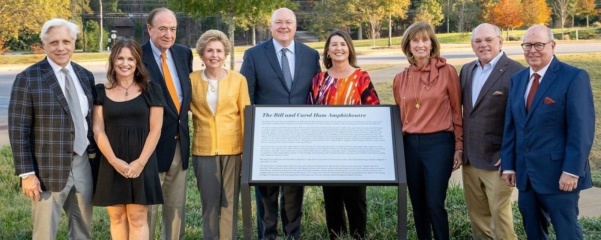 Alabama NewsCenter — Auburn University names Bill and Carol Ham Amphitheatre in honor of former mayor and his wife