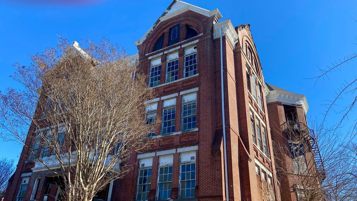 Alabama NewsCenter — Efforts to save Birmingham’s historic Powell School boosted by City Council committee action