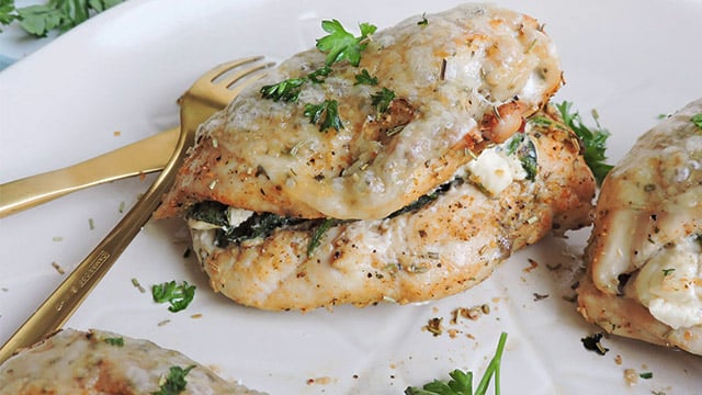 Alabama NewsCenter — Recipe: Roasted Cream Cheese Spinach-Stuffed Chicken Breast