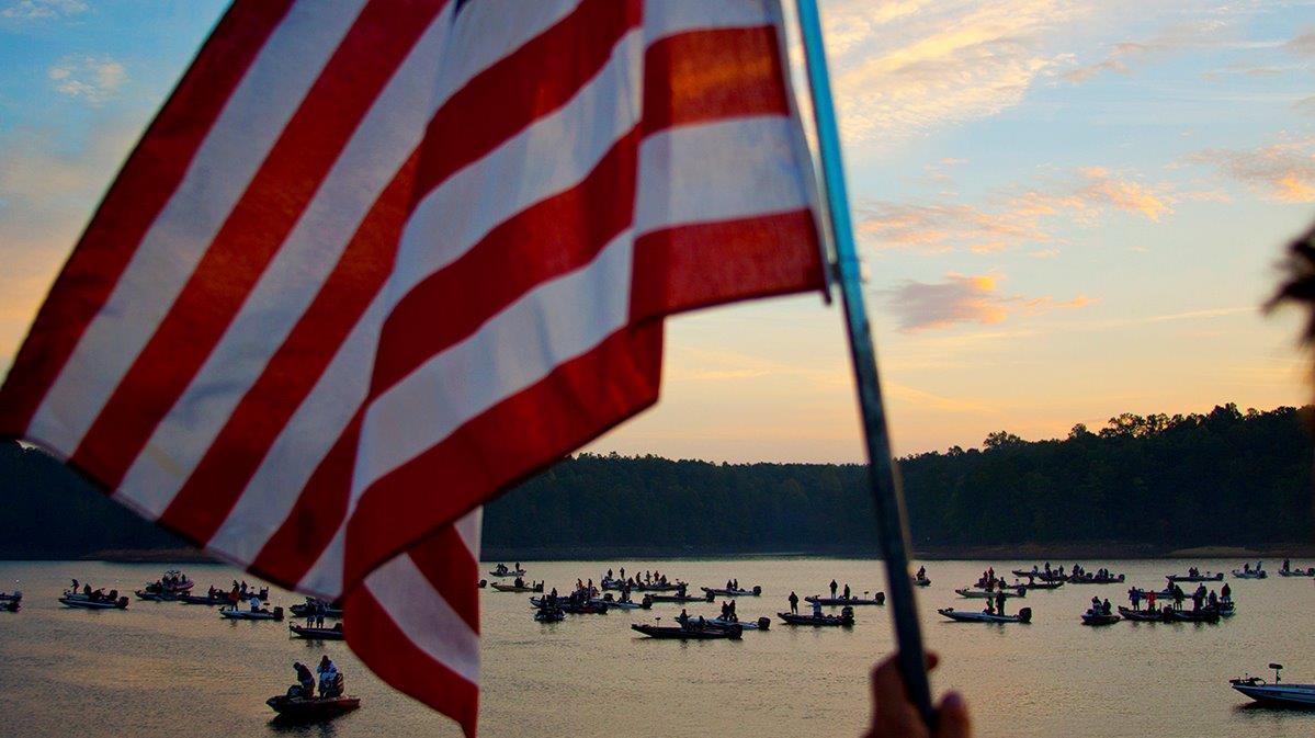 Attention Alabama water lovers: Cruise safely into summer boating season with these tips