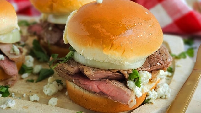 Recipe: Grilled Steak Sliders with Onions & Blue Cheese