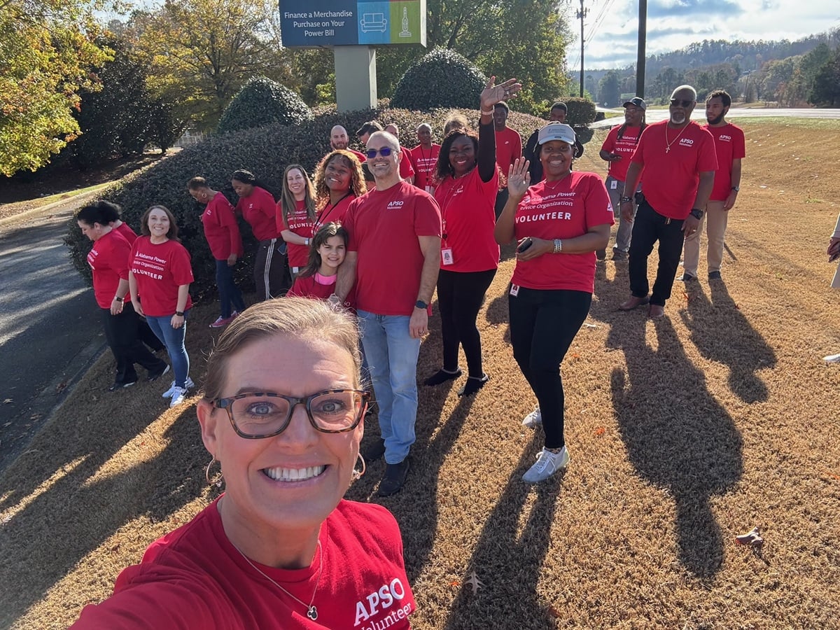 Alabama Power Service Organization celebrates season of giving with 12 Days of APSO project in East Alabama