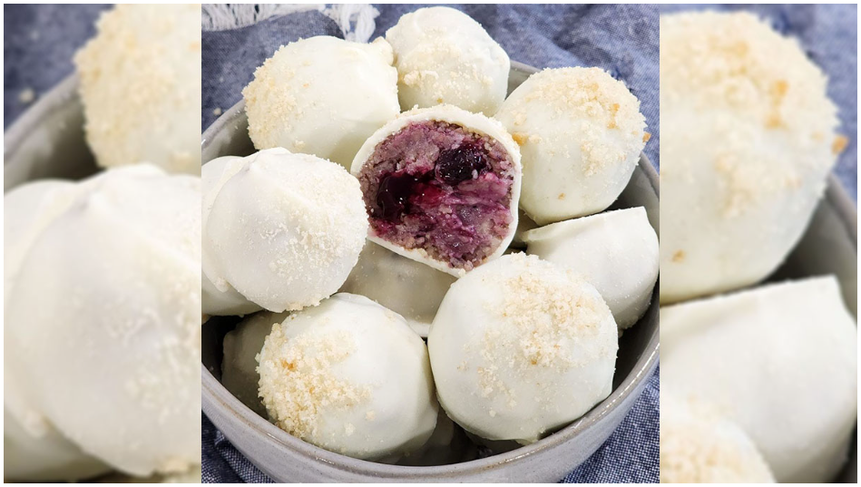 Recipe: No-Bake Blueberry Sugar Cookie Truffles