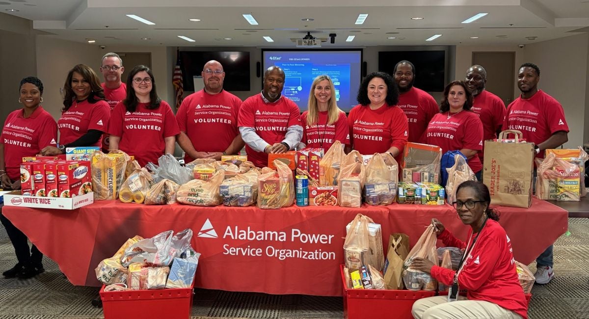 Holidays are merrier and brighter statewide with help from Alabama Power volunteers