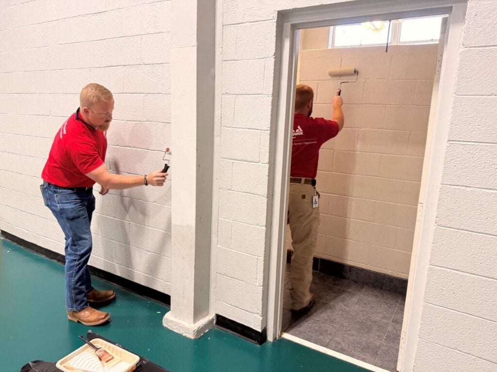Alabama Power Service Organization volunteers spruce up Pell City Boys & Girls Club