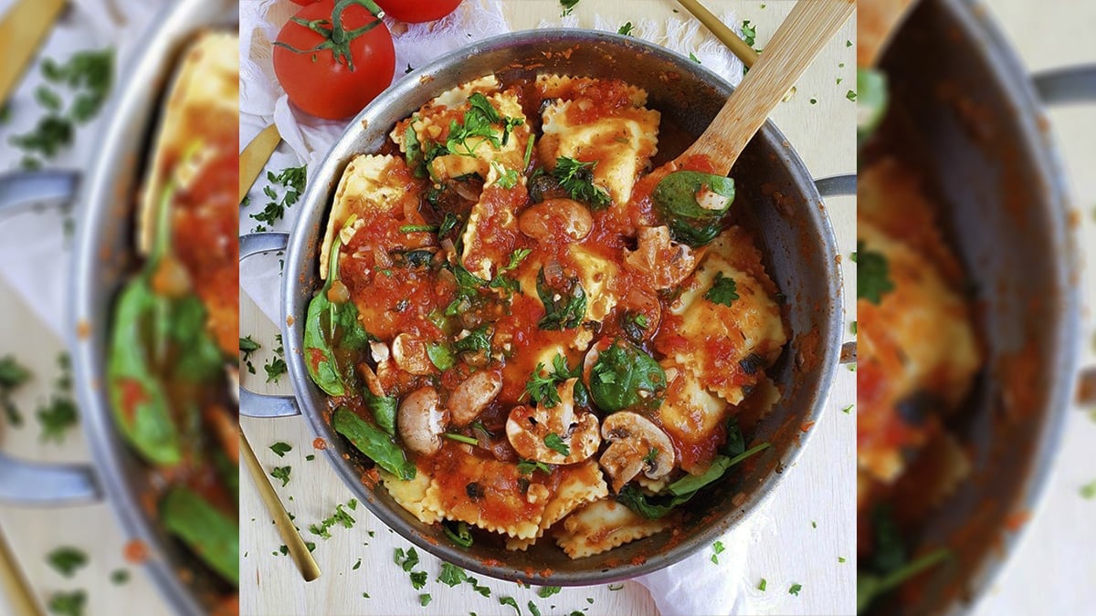 Recipe: One-Pot Spinach & Mushroom Four Cheese Ravioli