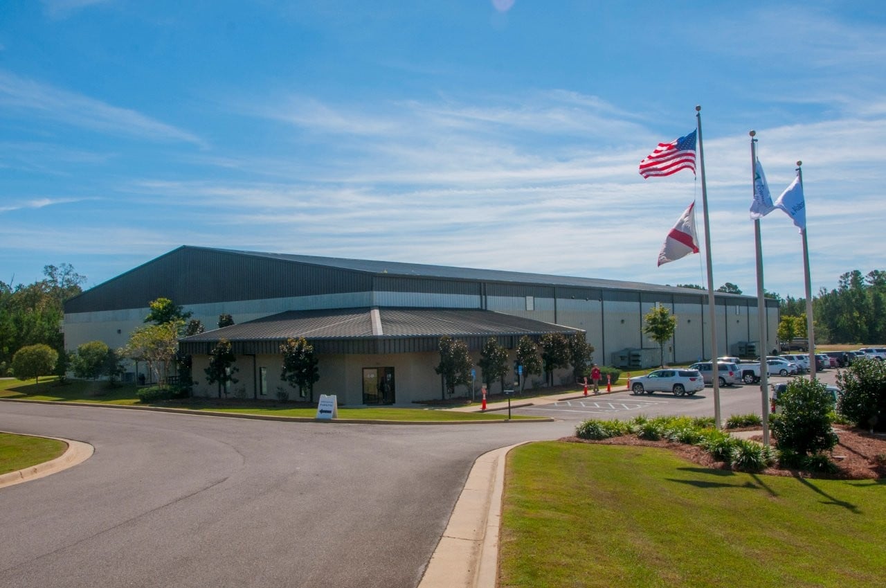 Alabama Power team receives IREC accreditation at Energy Infrastructure Training Center
